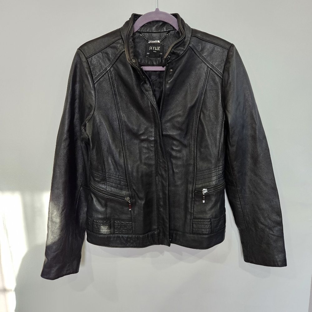 Lambskin leather jacket. Sz. sm